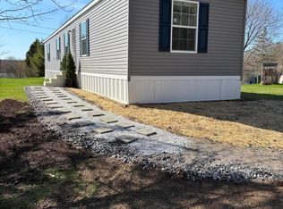 49 Mountain View Cir, Bowdoin, ME 04287