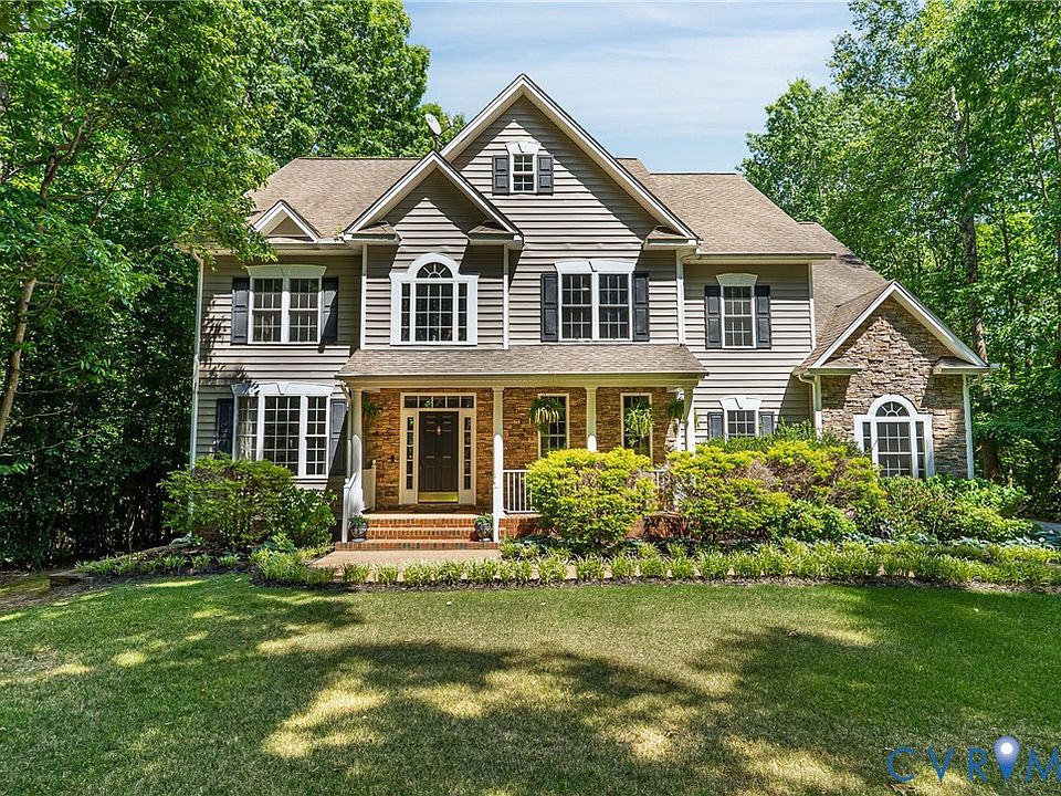 1st image of 1830 Blackwood Dr