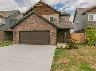 3104 SW Riverstone Rd, Bentonville, AR 72713