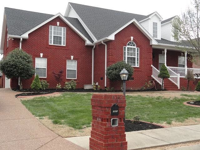 1st image of 301 Amber Ln