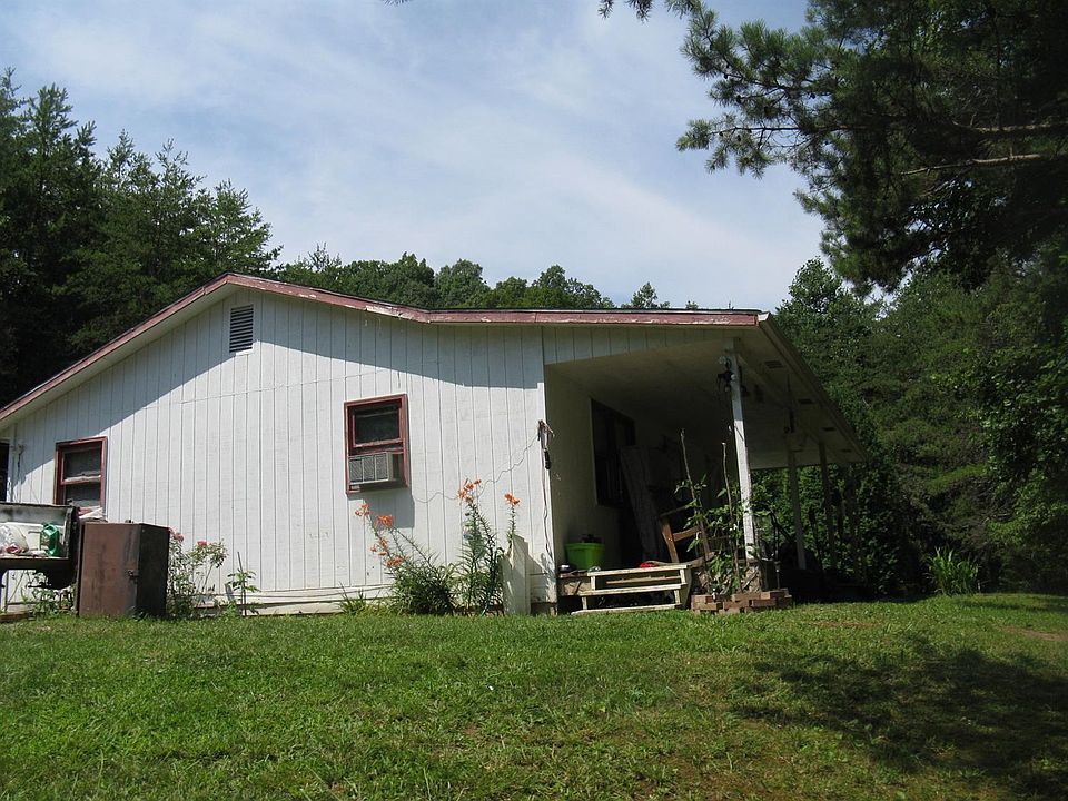 2nd image of 1234 Jacks Branch Rd