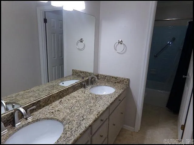1411 Old Forge Dr — Photo 16