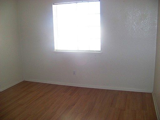 3rd image of 2080 Missouri Ave #2080-11