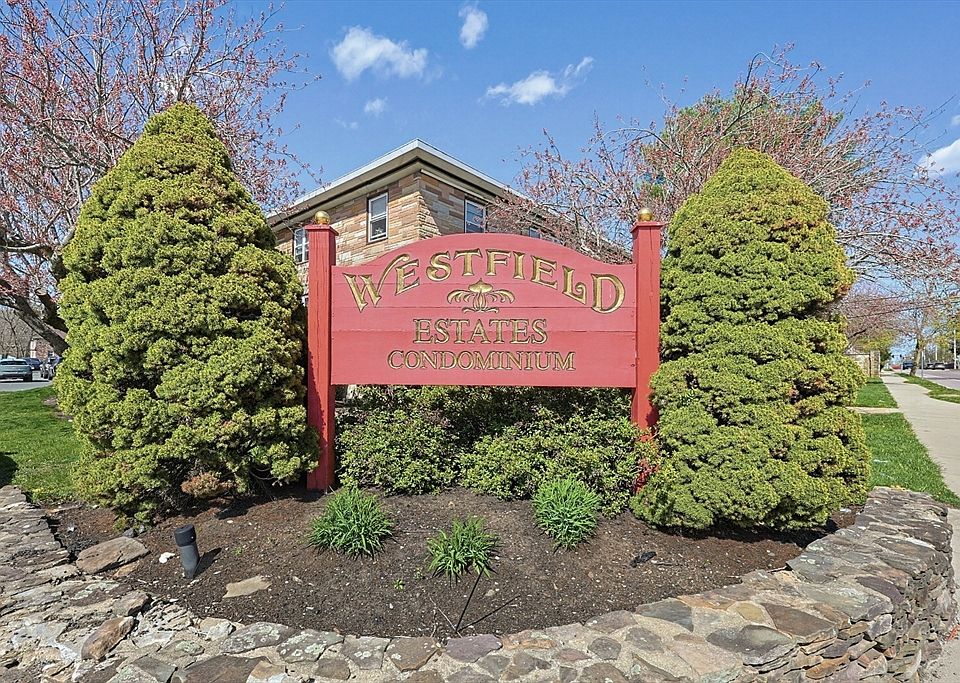 1st image of 425 W Elm St APT 7