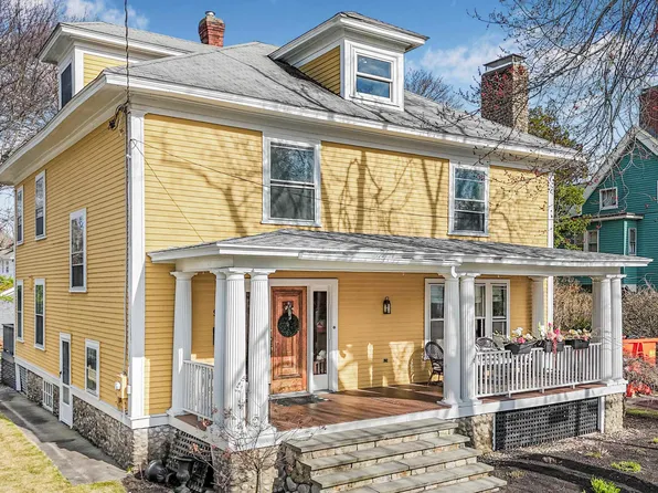 945 Chestnut Street, Manchester, NH 03104