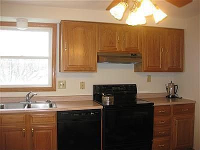 2nd image of 4410 Strathaven Dr