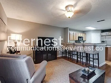 157 Shadow Glen Dr — Photo 7