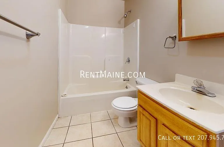 1833 Hammond St #4 — Photo 6