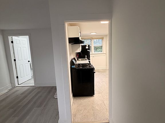 5th image of 138 W Camden Ave APT C
