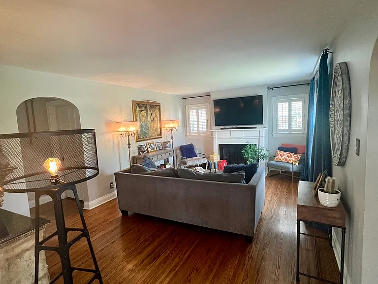 3006 Spencer Ave — Photo 3