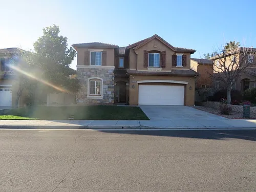 32916 Vine St Photo 1