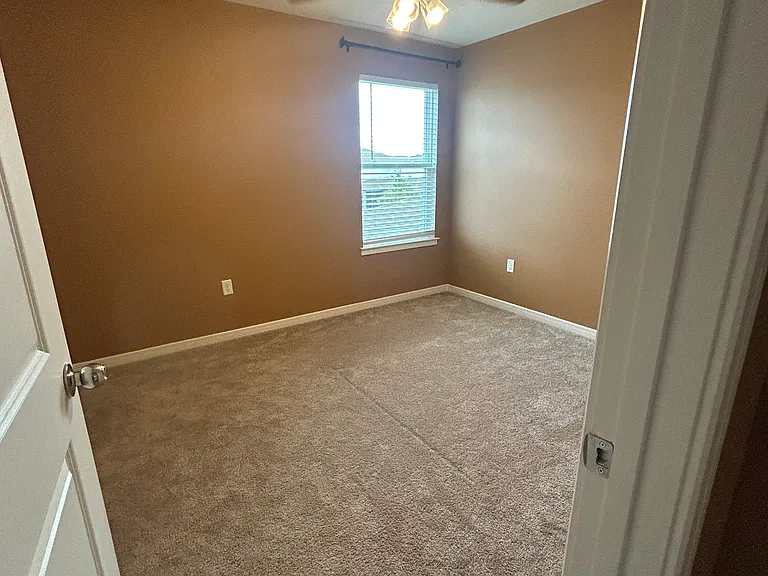 4244 Meandering Bay Dr — Photo 35