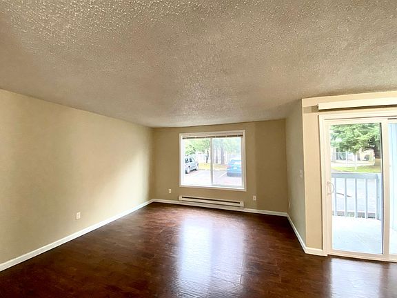 2nd image of 12615-12623 Lincoln Ave SW #23-1