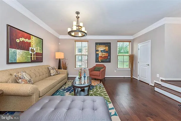 9162 Landon House Ln — Photo 9