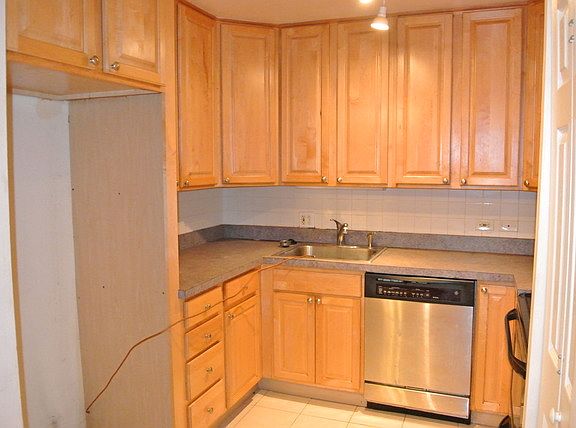 5th image of 2329 John Smith Dr APT B