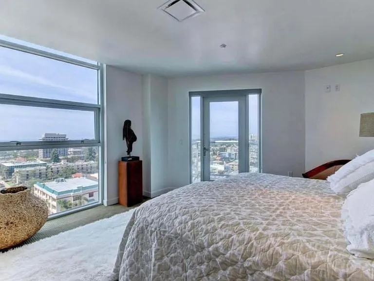 3415 6th Ave #15 — Photo 9