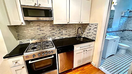 Rented by HOLTON REAL ESTATE INC.