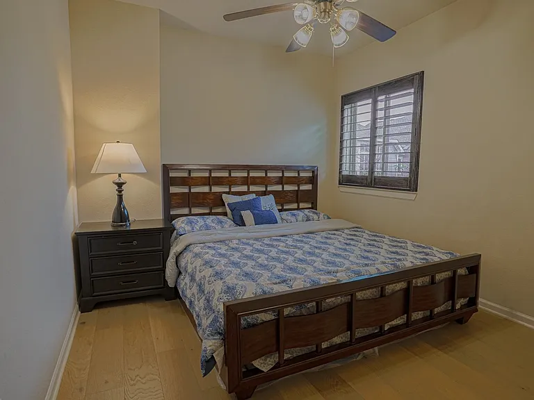 1209 Savoy Ln — Photo 13