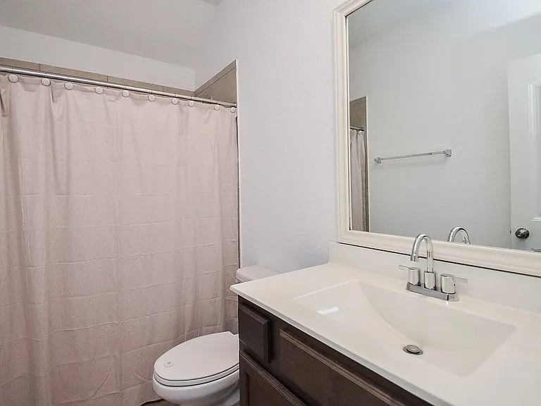 3820 Vista Grove Ct — Photo 22