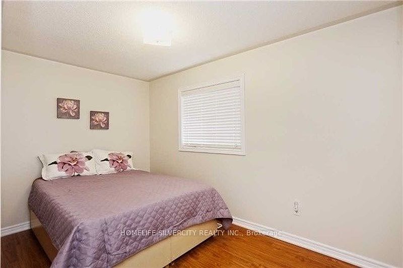 Brampton House for rent - 3 Bedrooms — photo 11