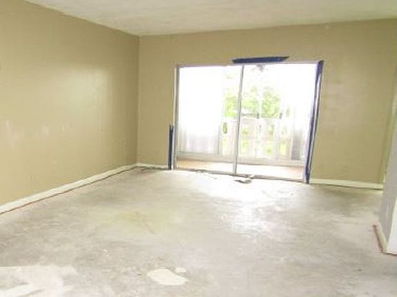 2nd image of 4200 Hillcrest Dr APT 503