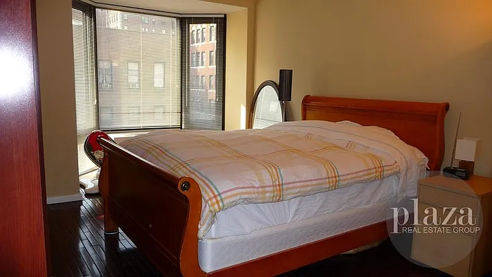 Rented by Plaza Real Estate Group | media 19