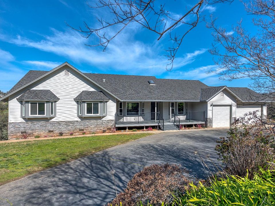 1st image of 7865 Armes Ln