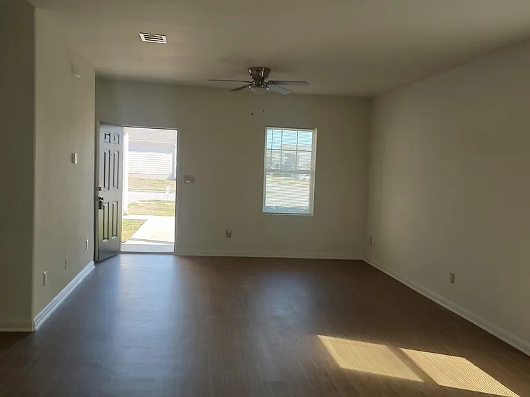 19313 Nathan Scott Way — Photo 5