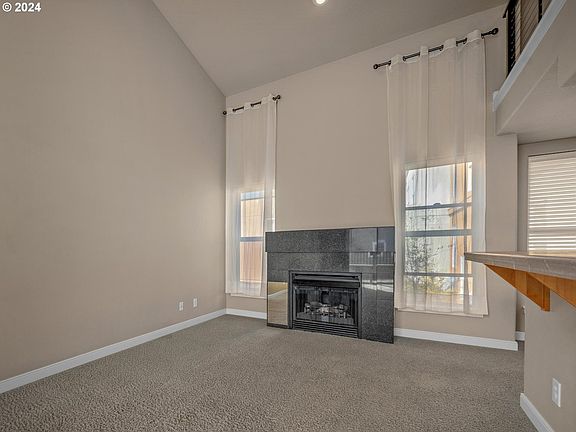 5th image of 6243 NE Carillion Dr Unit 202