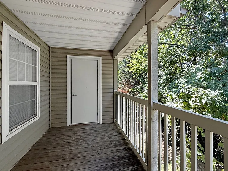 701 Beachfront Dr — Photo 40