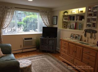 84 Green St #15, Brookline, MA 02446