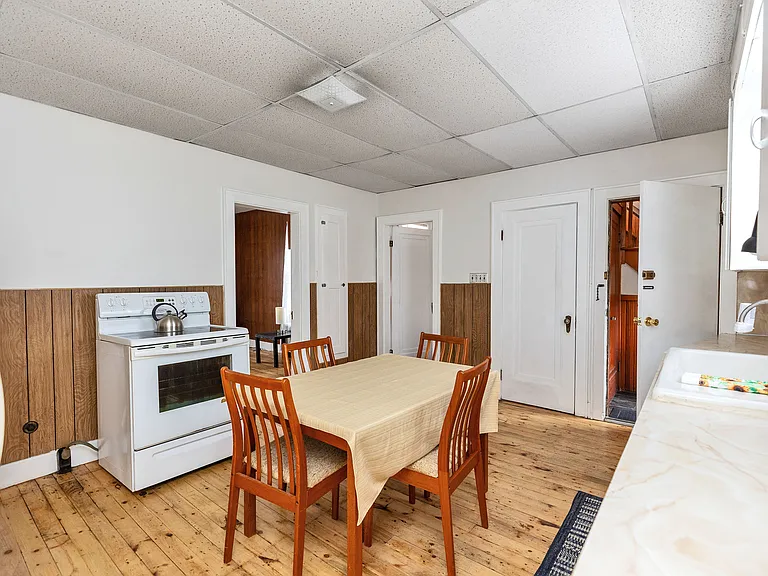 616 Harvard St #2 — Photo 4