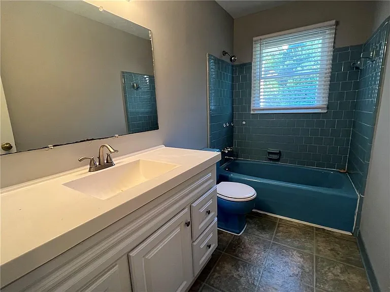 1650 Beechwood Blvd NW #A — Photo 6