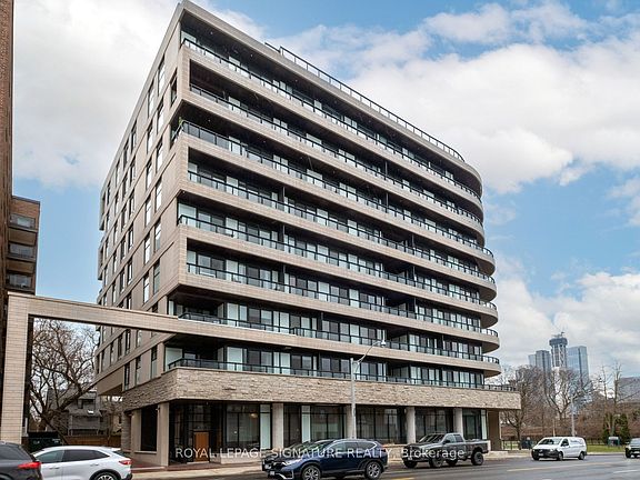 2nd image of 285 Avenue Rd #303