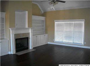 4th image of 1338 Notting Hill Dr W