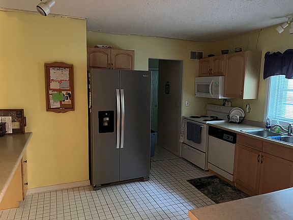 4th image of 3804 Jefferson Ave