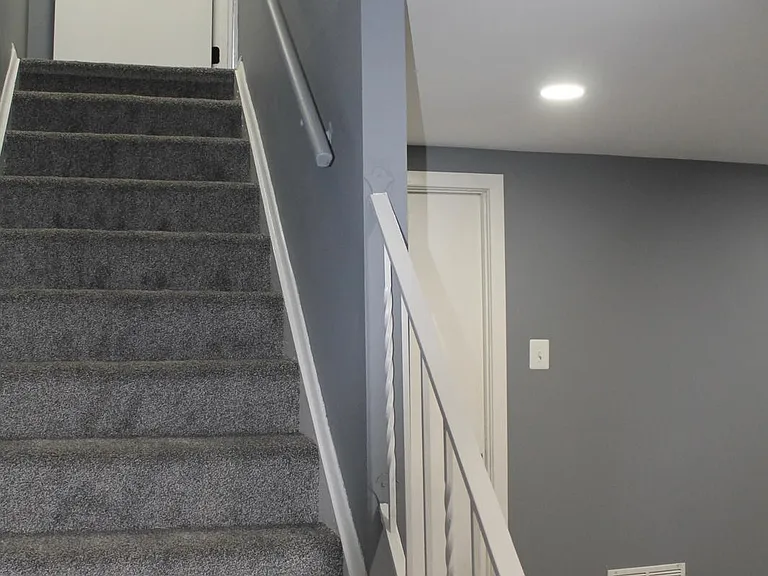 61 King Charles Cir — Photo 8
