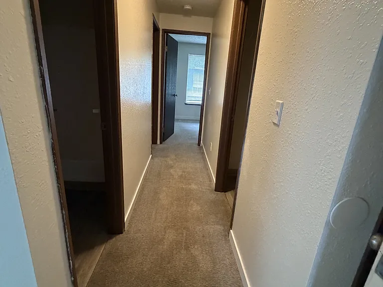 34010 1st Cir S — Photo 5