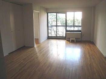 1st image of 207 E 30th St APT 7C
