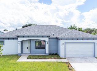 850 SW Abingdon Avenue, Port St Lucie, FL 34953