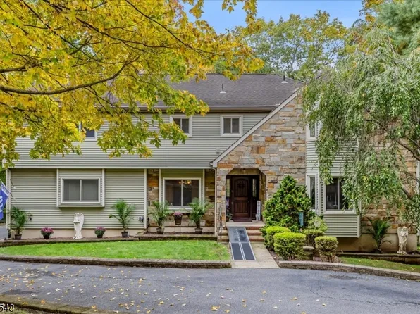 78 Knob Hill Rd, Washington Twp., NJ 07840