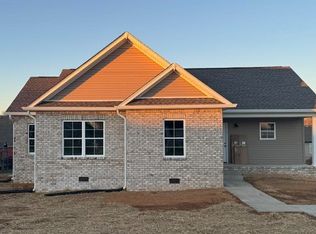 107 Thacker Dr, Portland, TN 37148