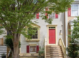 10221 Calypso Dr, Manassas, VA 20110