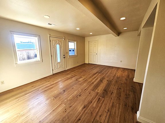 5th image of 639 Kentucky St #B