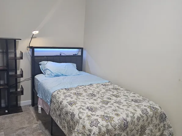 706 Court St #1, Elizabeth, NJ 07201