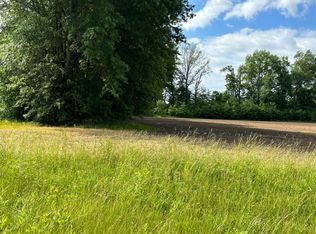383 Kensington Dr, Clarksville, OH