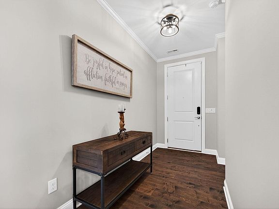 4th image of 1203 Steinbeck Dr