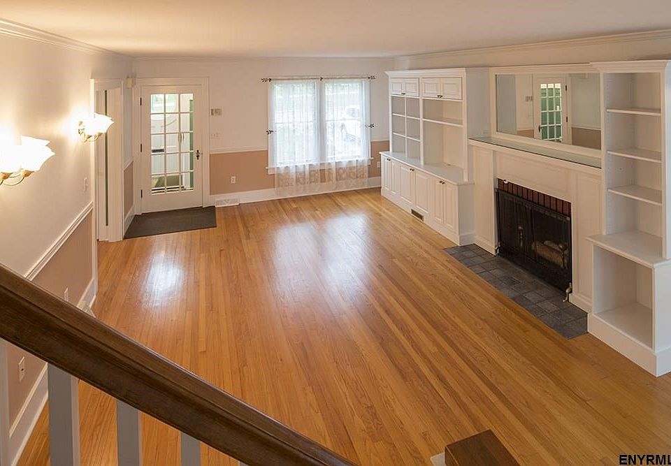 2208 Grand Blvd, Niskayuna, NY 12309 Zillow