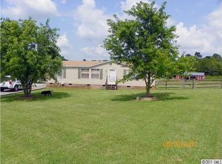 6960 Blue Mountain Ln, Denver, NC 28021