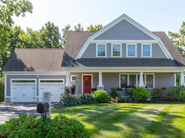 7 Bramble Path, Pelham, NH 03076